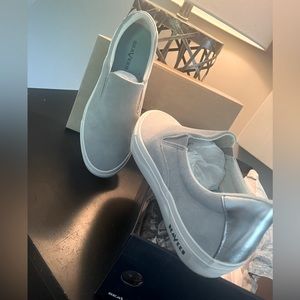 SeaVees gray suede with silver metallic leather heel accent. Size 9.5